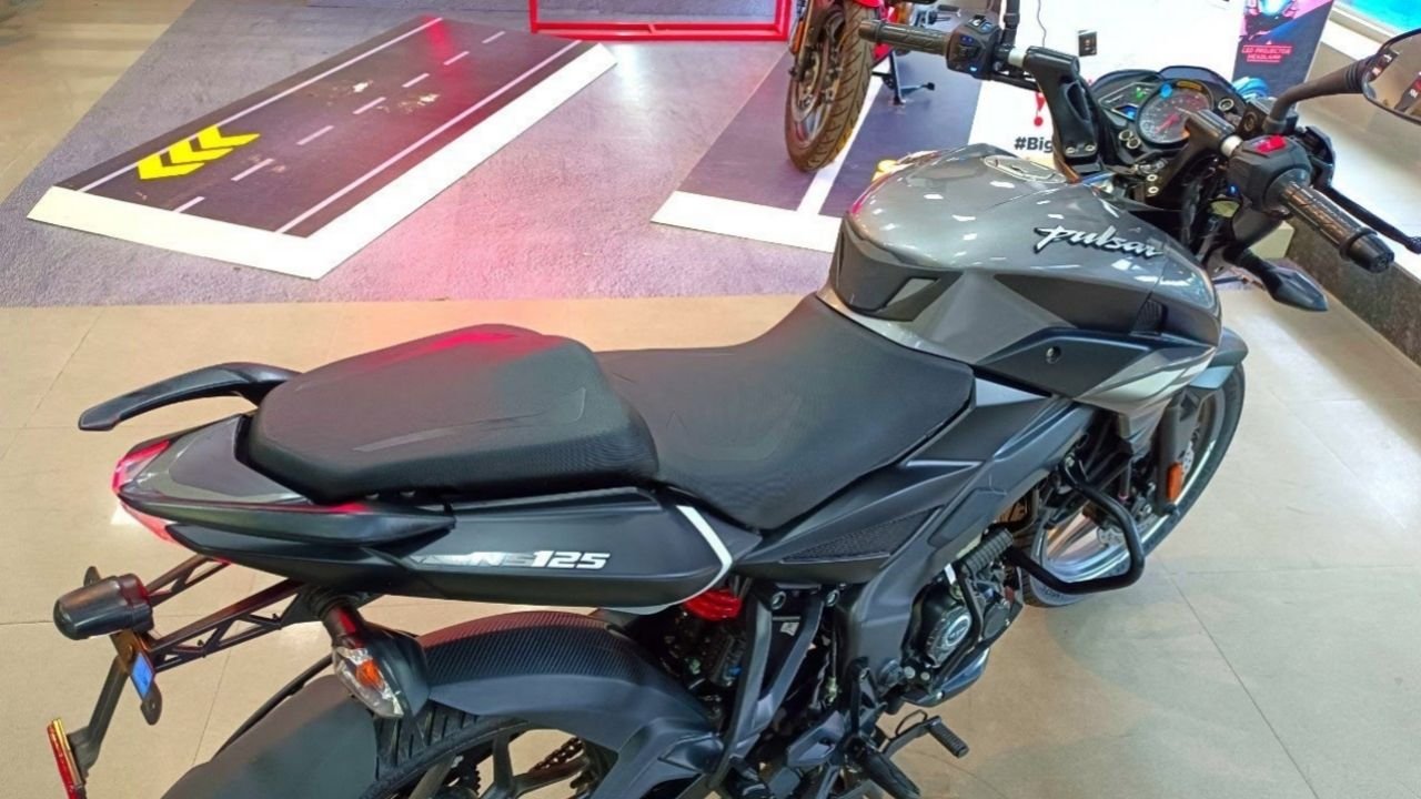 Bajaj Pulsar NS 125